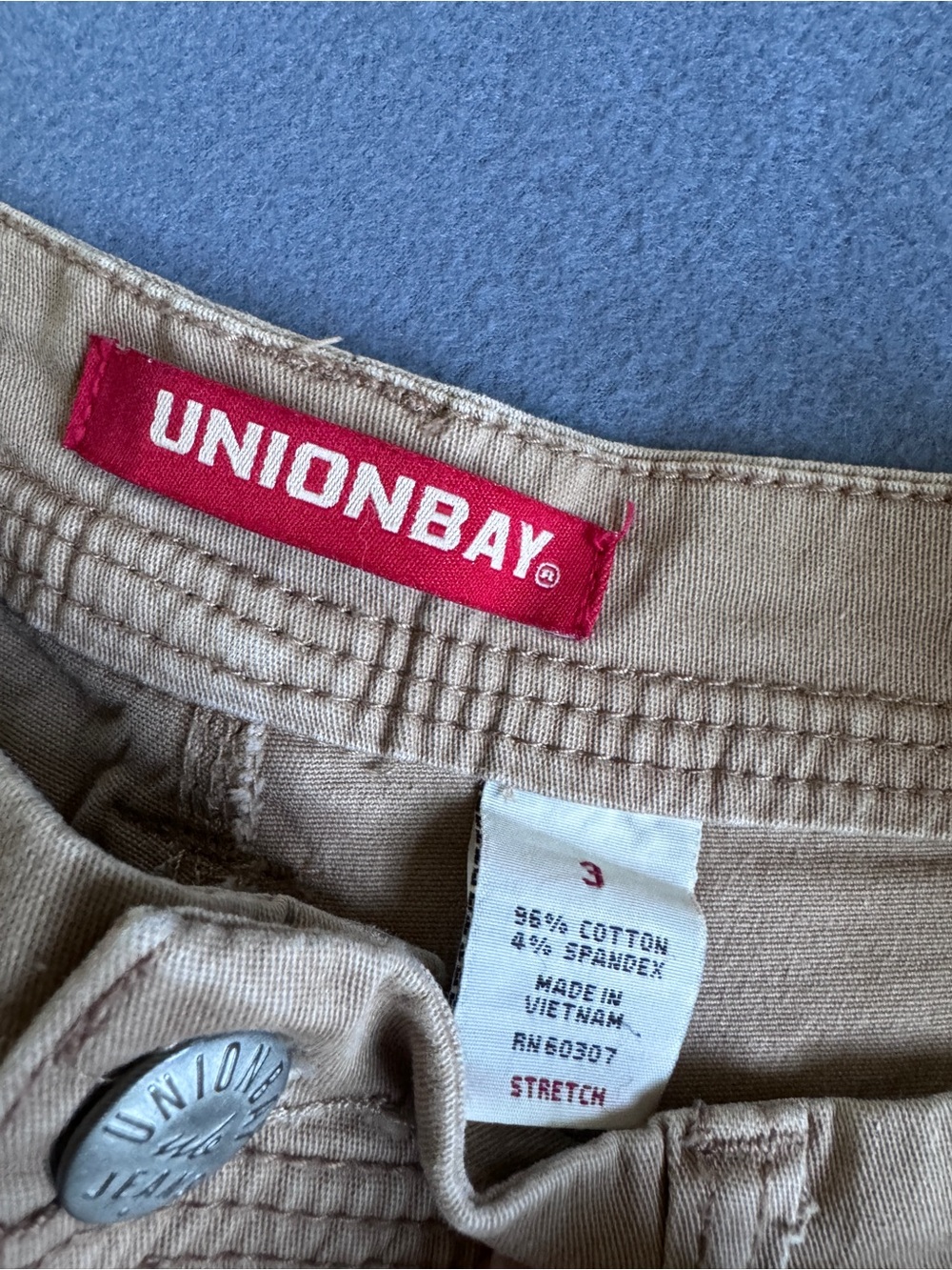 Casual Utility Khaki Shorts - Picture 3 of 5